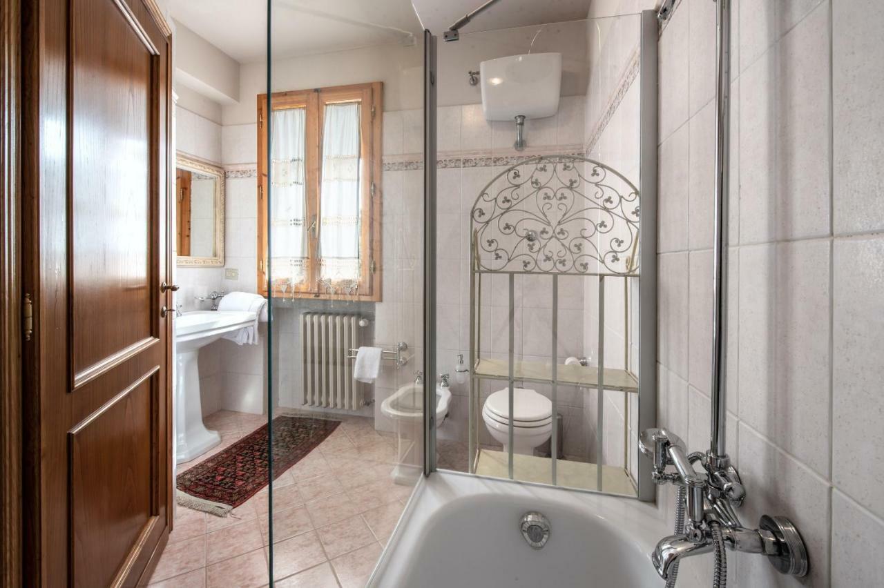 Agriturismo Casale Ugolini Montespertoli Esterno foto